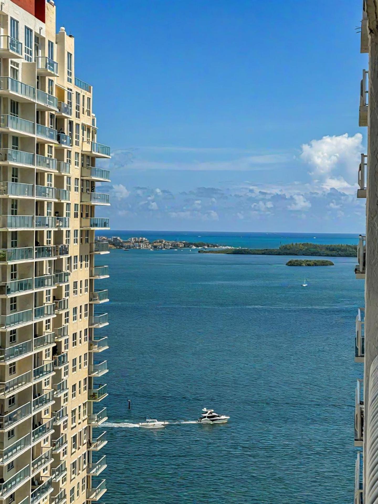 Elegant Centric Vibrant Pool Jacuzzi Free Parking Apartman Miami Kültér fotó